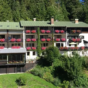 Gaestehaus Laerchenhang Gasthuis